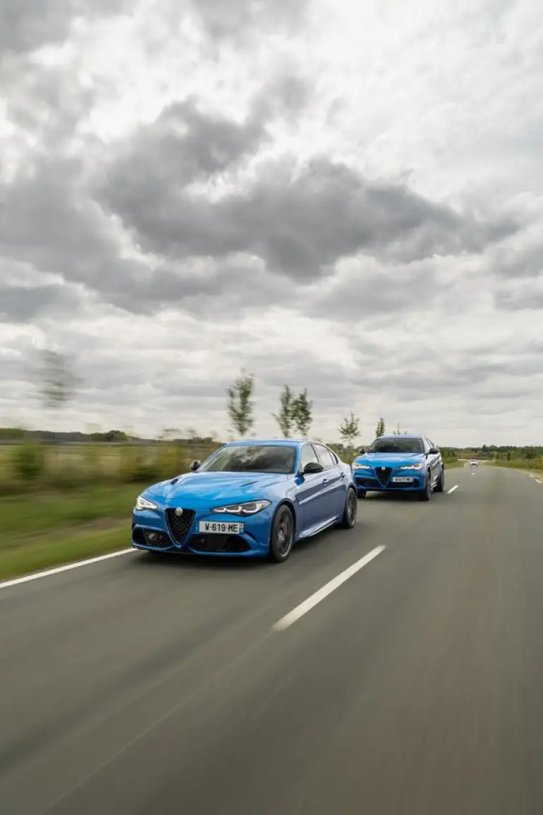 Alfa Romeo Giulia e Stelvio Quadrifoglio 2024 - 45