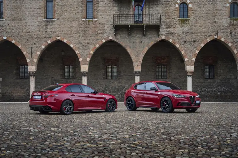 Alfa Romeo Giulia e Stelvio Quadrifoglio 2024 - 54