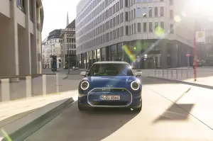 Mini Cooper SE 2024 Foto