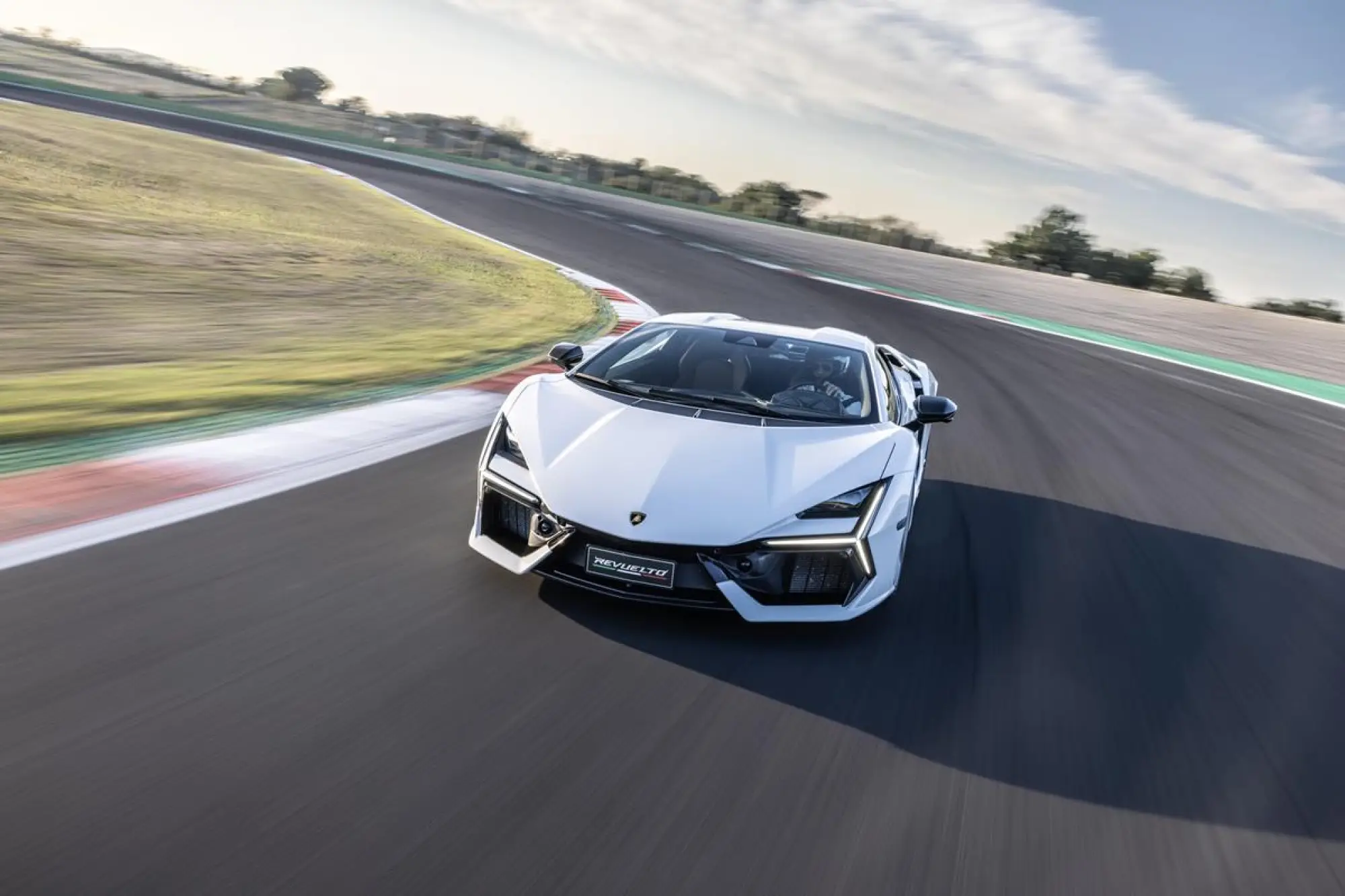 Lamborghini Revuelto 2023 - 23