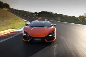 Lamborghini Revuelto 2023 - 17