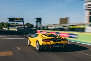 Lamborghini Revuelto 2023 - 19