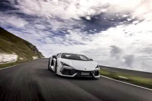 Lamborghini Revuelto 2023 - 40