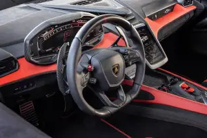 Lamborghini Revuelto 2023 - 35