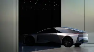 Lexus LF-ZC Concept - 15