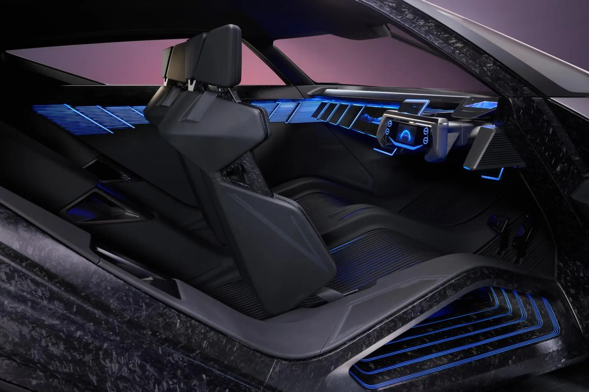 Nissan Hyper Force - 5