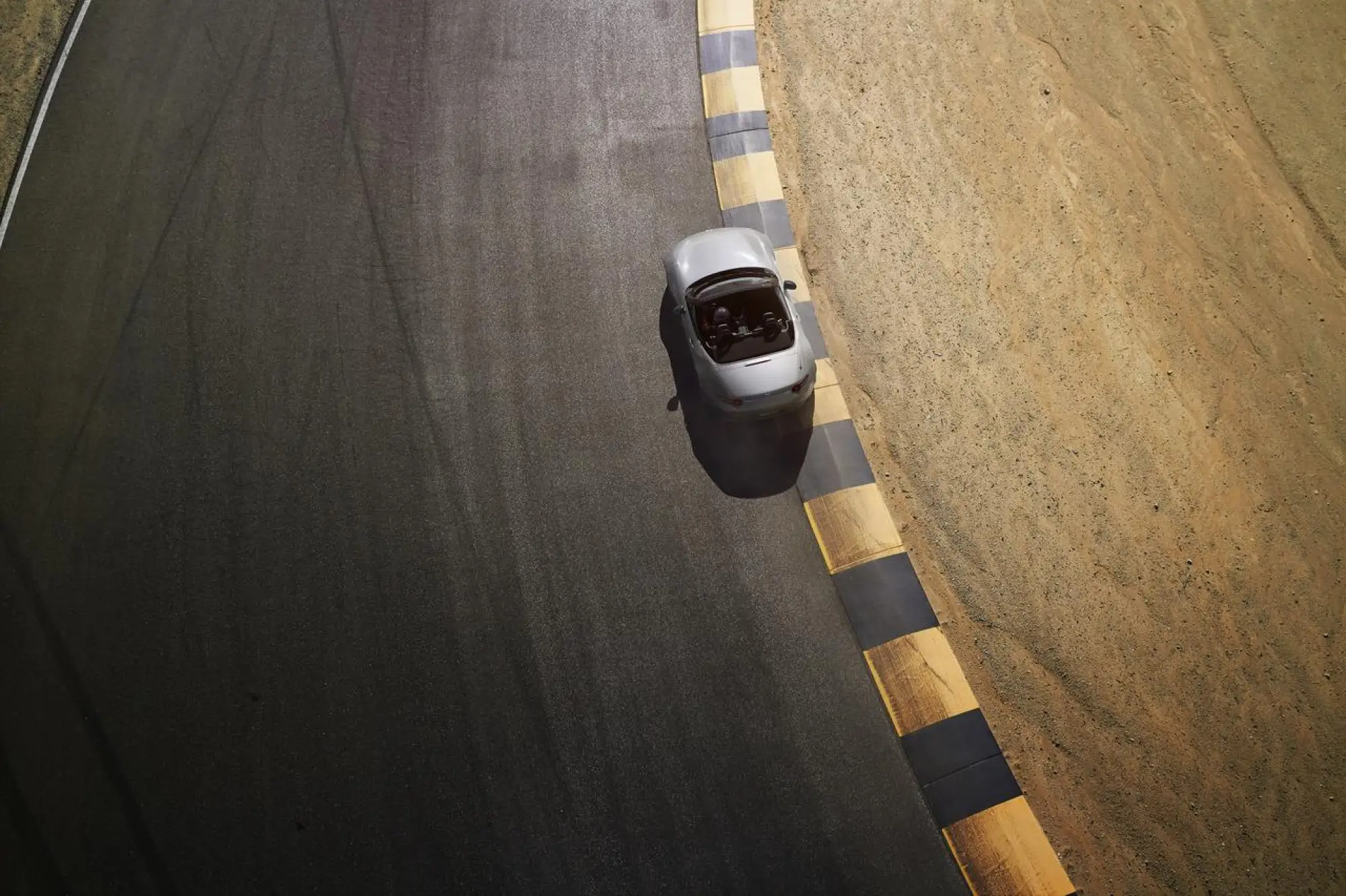Mazda MX-5 2024 - 14