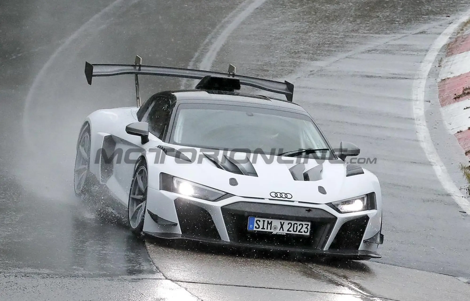 Audi R8 GT3 by Scherer - Foto spia 26-10-2023 - 5