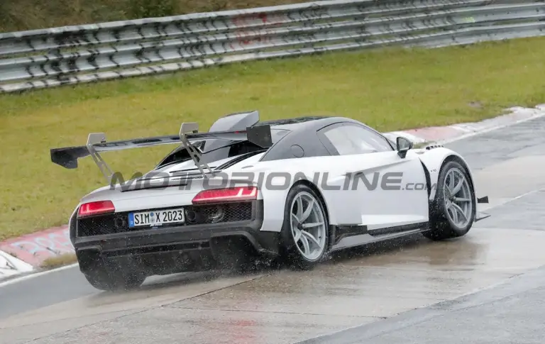 Audi R8 GT3 by Scherer - Foto spia 26-10-2023 - 10
