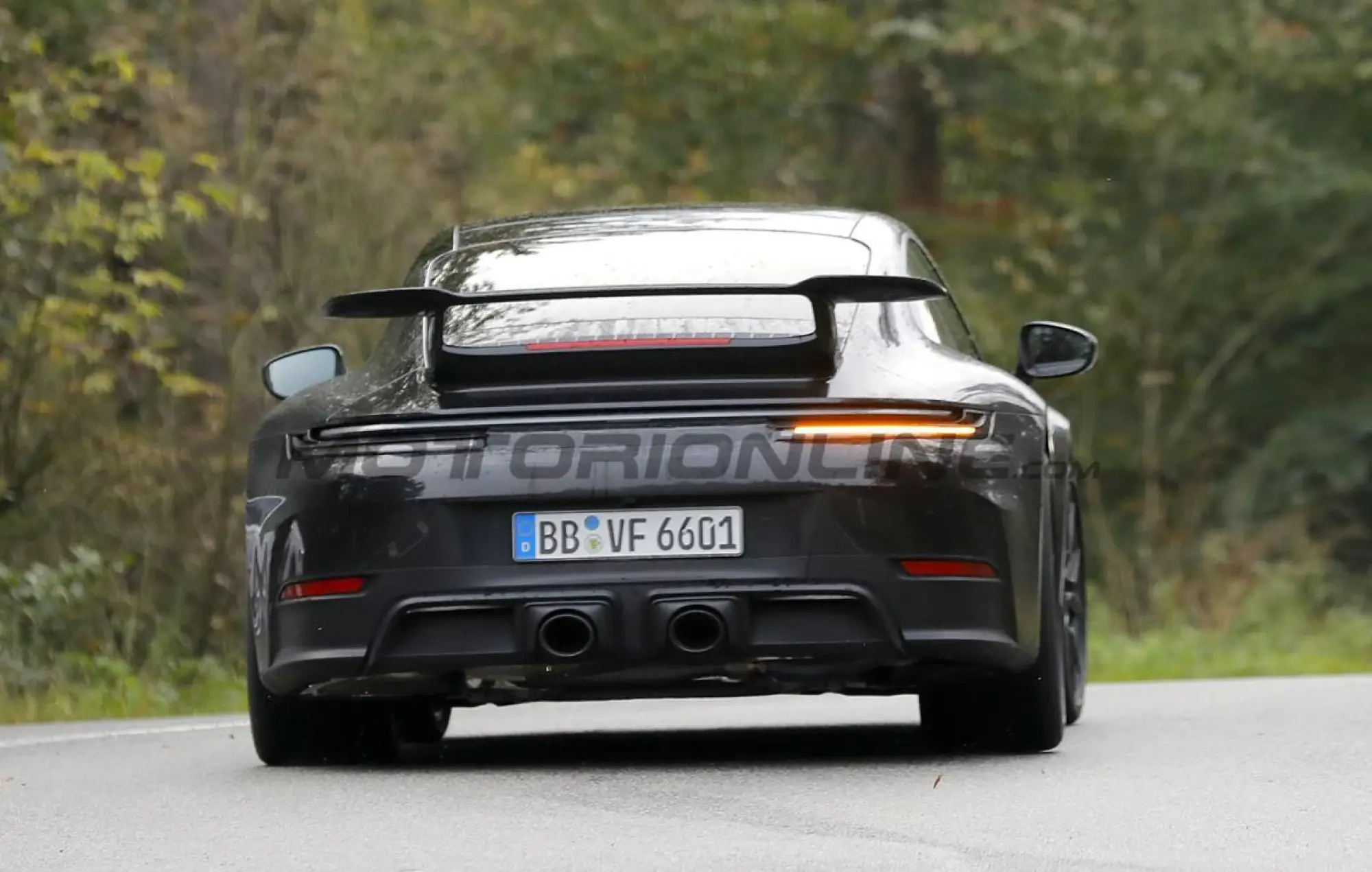 Porsche 911 2024 - Foto spia 27-10-2023 - 18