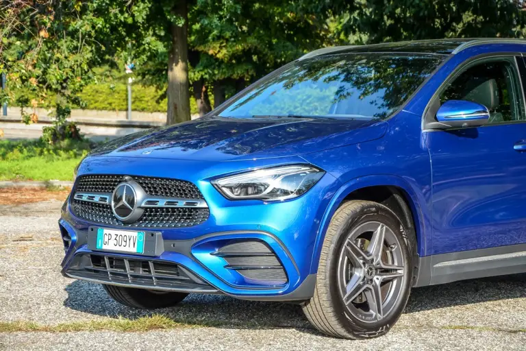 Mercedes-Benz GLA 250 e - 26