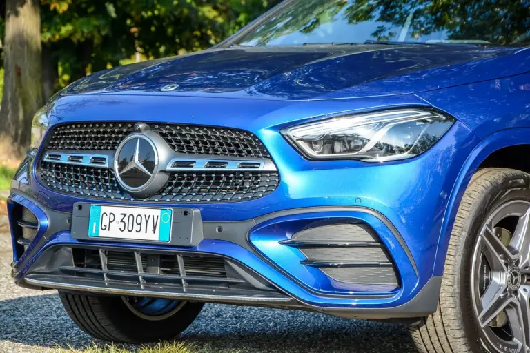 Mercedes-Benz GLA 250 e - 2