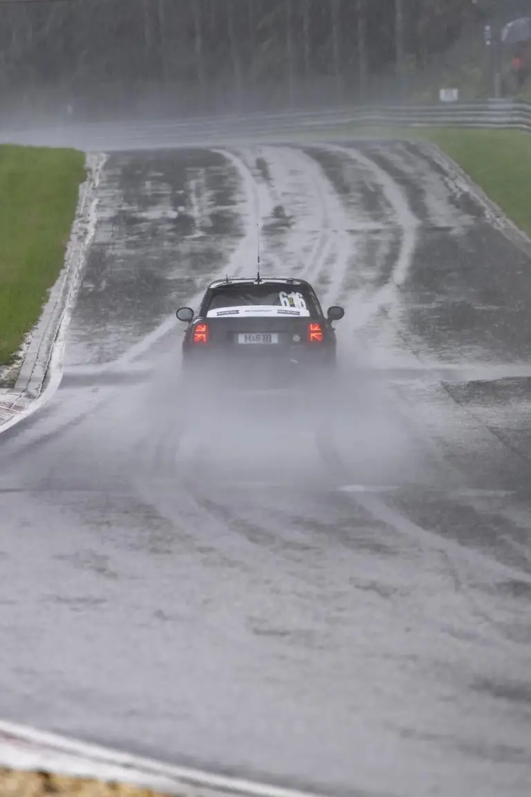 Mini John Cooper Works Edition by Bulldog Racing - 2