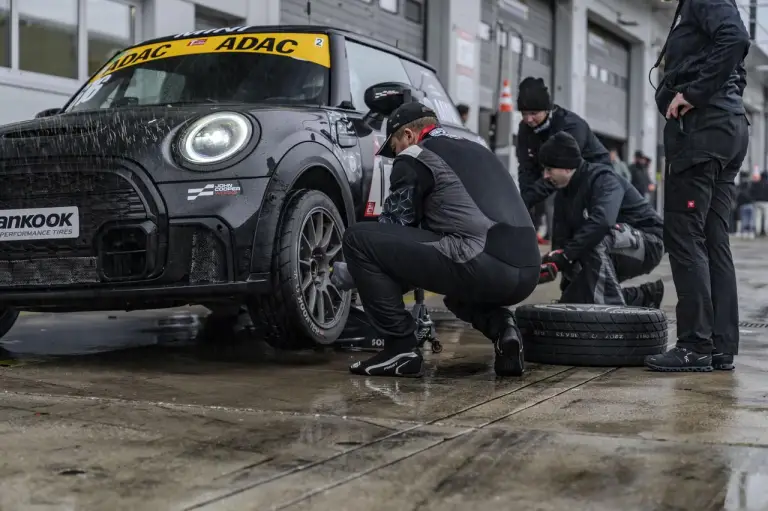 Mini John Cooper Works Edition by Bulldog Racing - 30