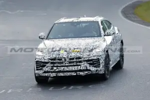 Lamborghini Urus PHEV - Foto Spia 02-11-2023 - 3