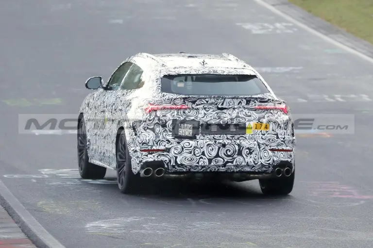 Lamborghini Urus PHEV - Foto Spia 02-11-2023 - 12