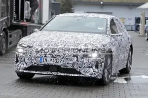 Audi A6 Avant e-tron - Foto spia 2-11-2023 - 1