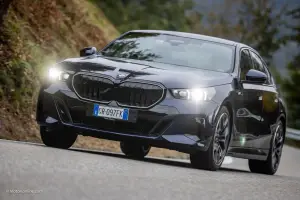 BMW Serie 5 2023 - Primo contatto - 103