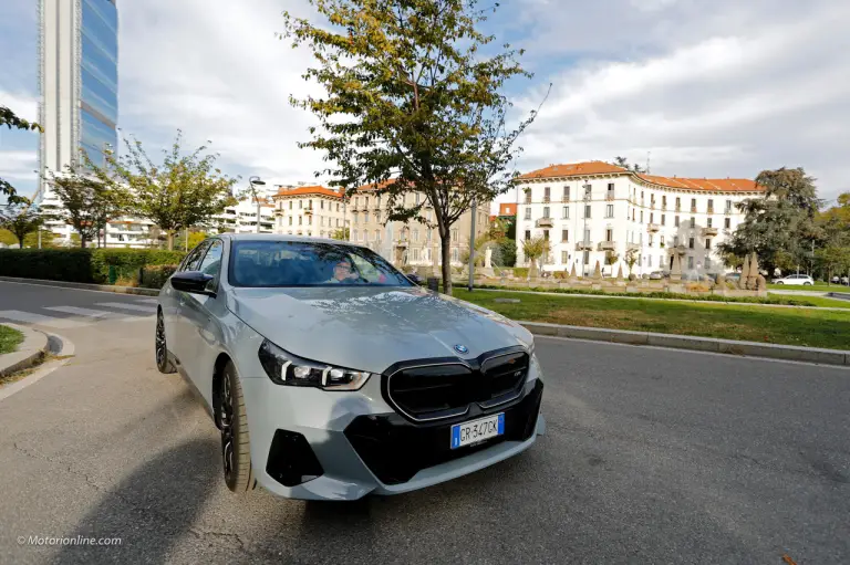 BMW Serie 5 2023 - Primo contatto - 219