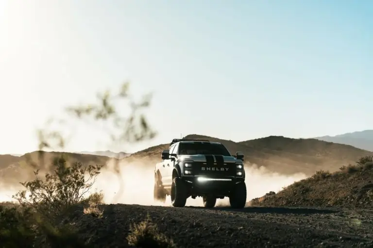 Ford Shelby F-250 Super Baja 2023 - 12
