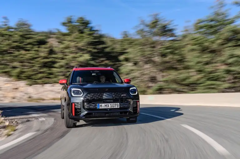 Mini John Cooper Works Countryman 2024 - Foto ufficiali - 4