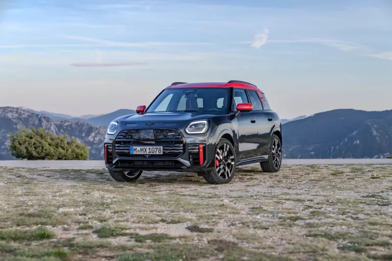 Mini John Cooper Works Countryman 2024 - Foto ufficiali - 31