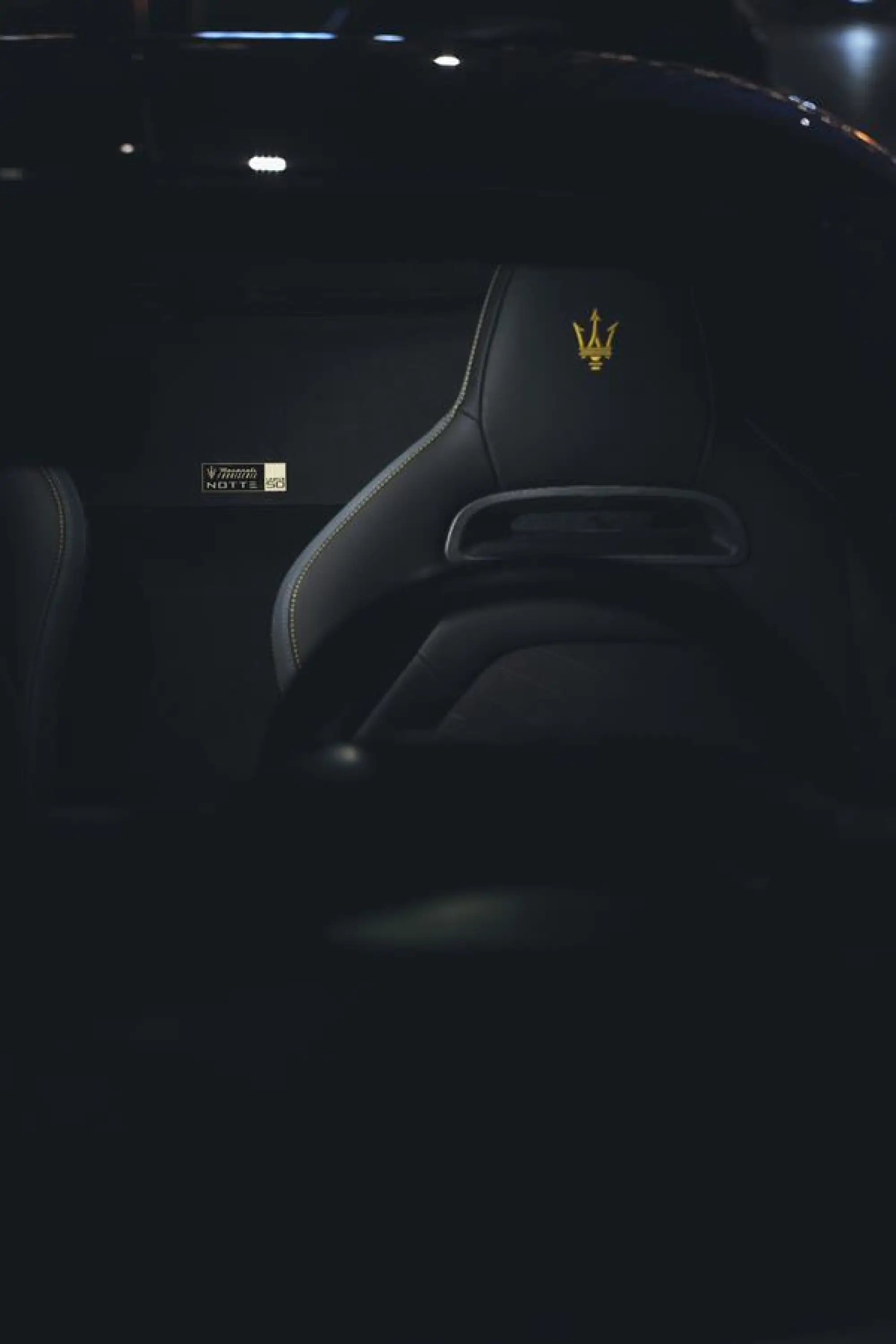 Maserati MC20 Notte - 1