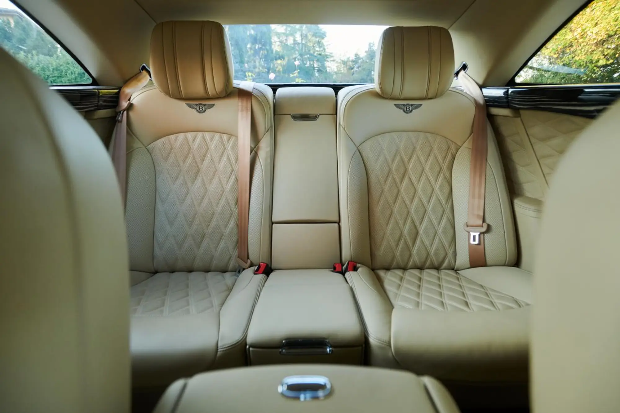 Ares Bentley Mulsanne Coupe - 13