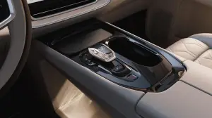 Volvo EM90 - 25