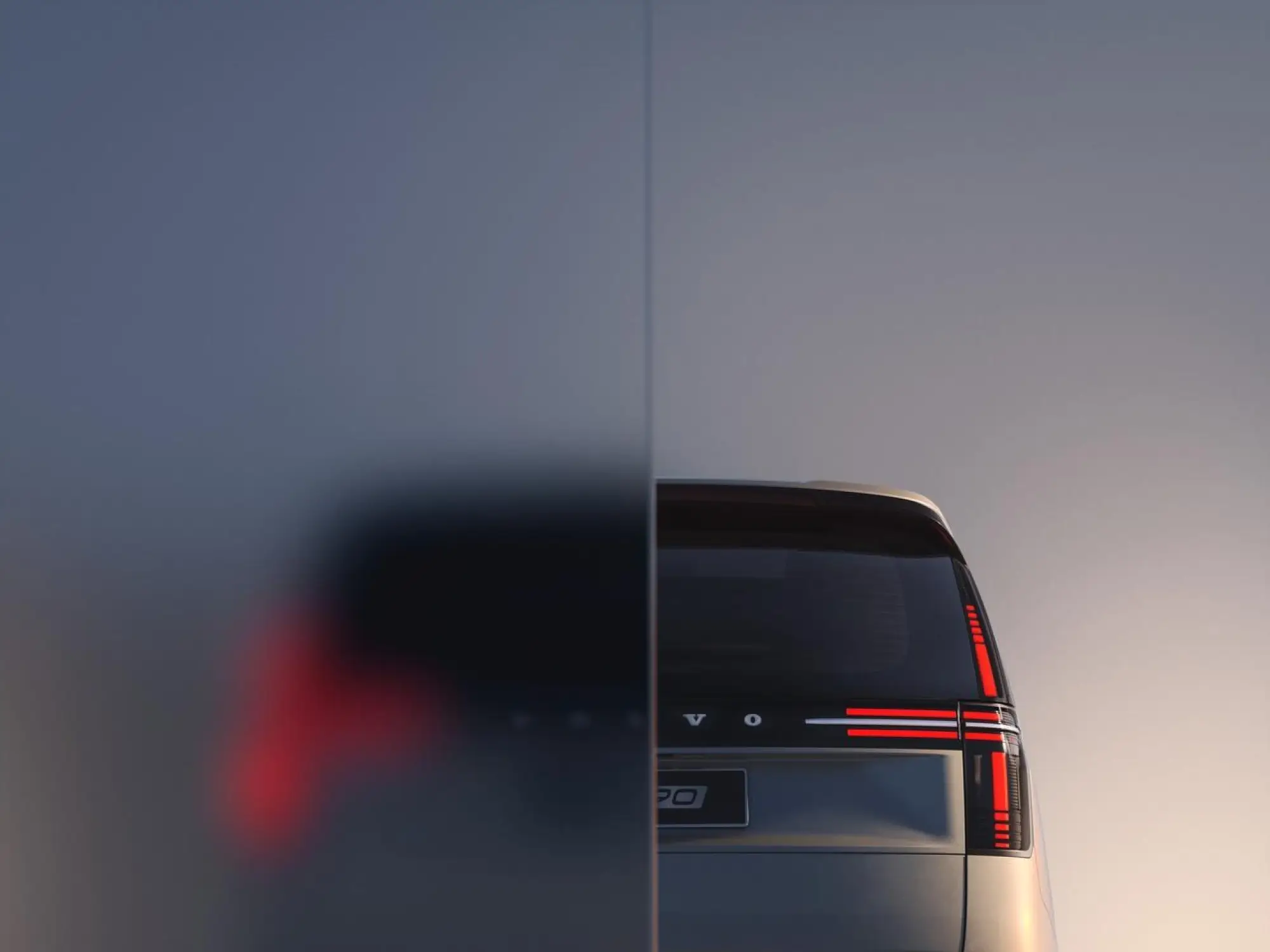Volvo EM90 - 17