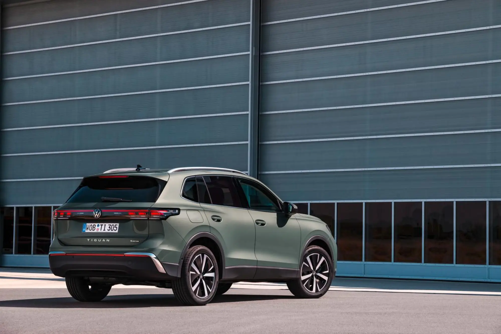 Volkswagen Tiguan 2024 Italia - 4