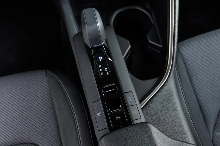 Toyota C-HR 2023 - 130