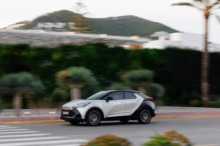 Toyota C-HR 2023 - 175