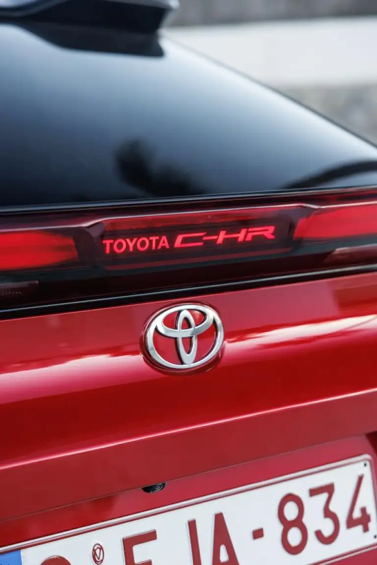 Toyota C-HR 2023 - 36
