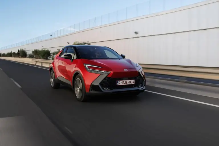 Toyota C-HR 2023 - 34