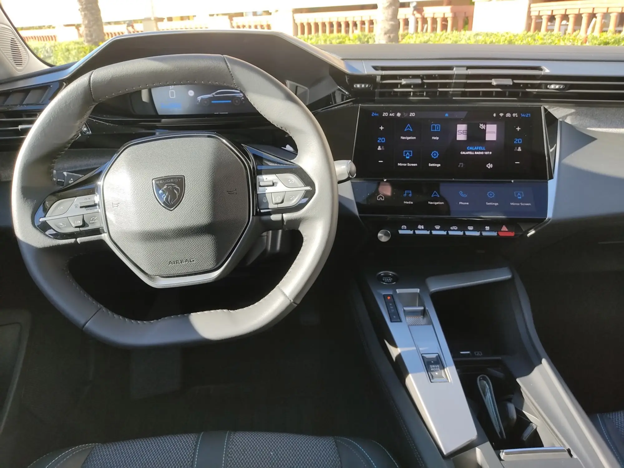 Peugeot e-308 2024 - Prova Tarragona - 12