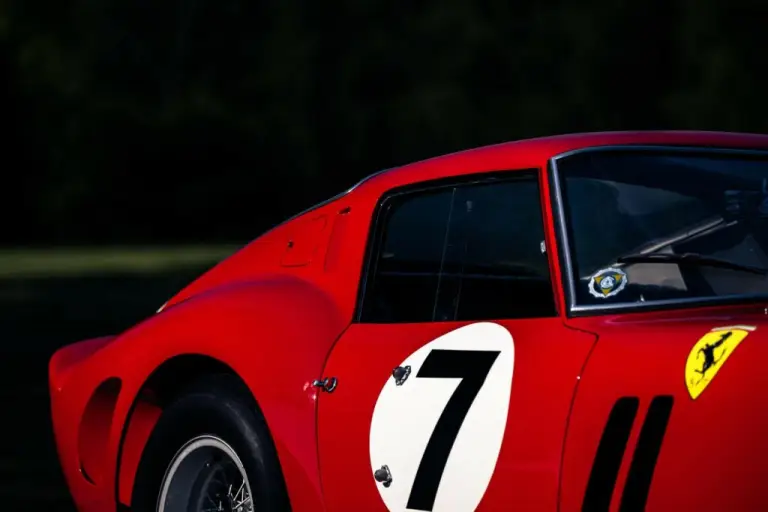 Ferrari 250 GTO - Asta record - 24