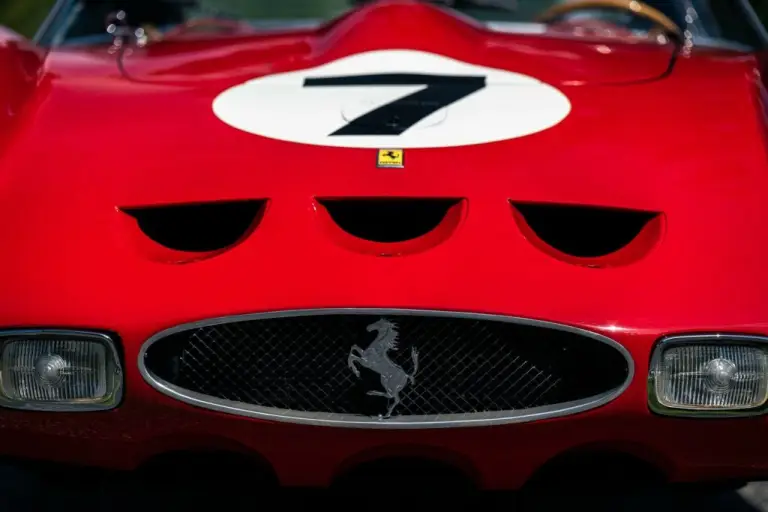 Ferrari 250 GTO - Asta record - 12