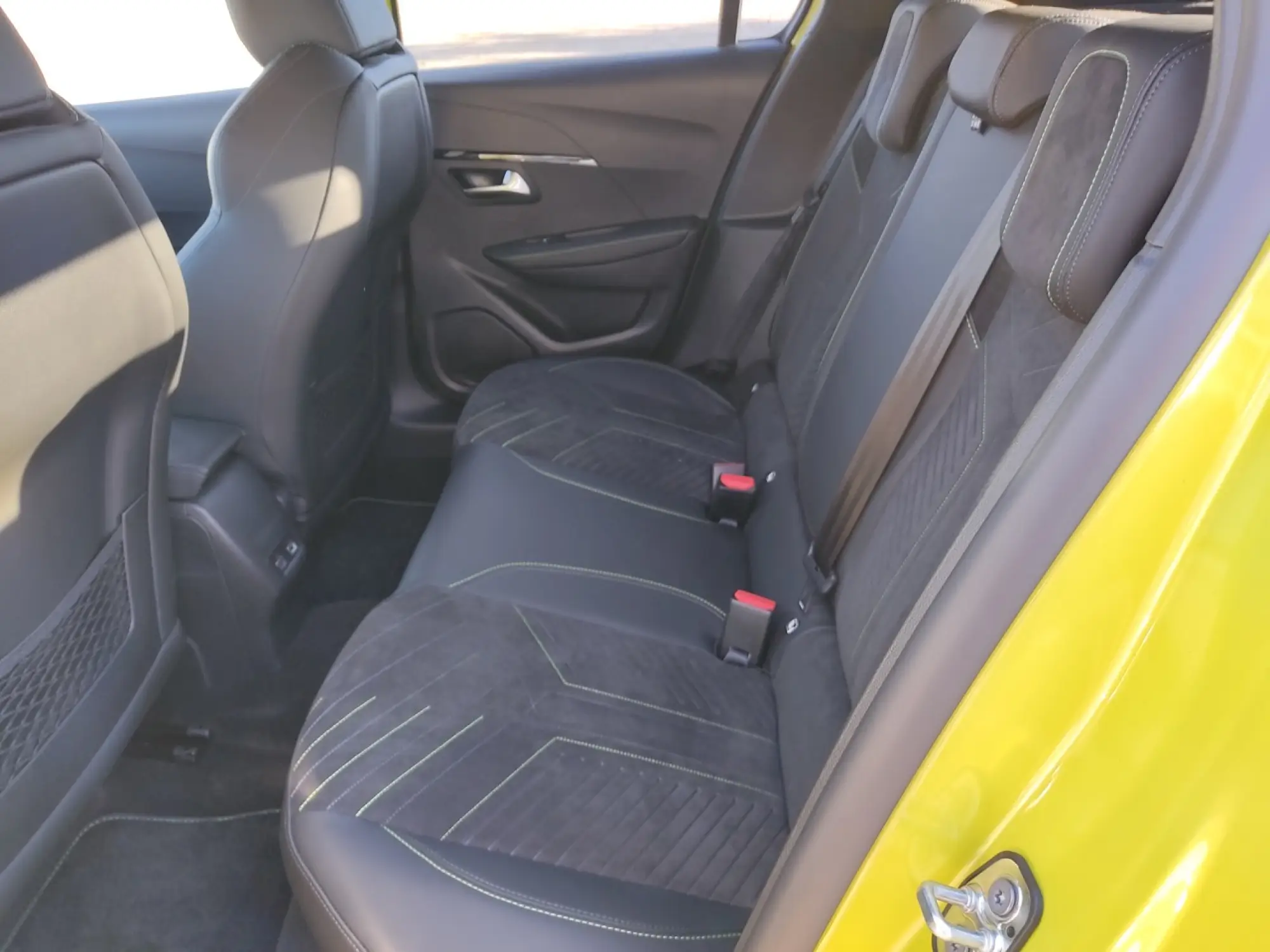 Peugeot e-208 2024 - Prova Tarragona - 7
