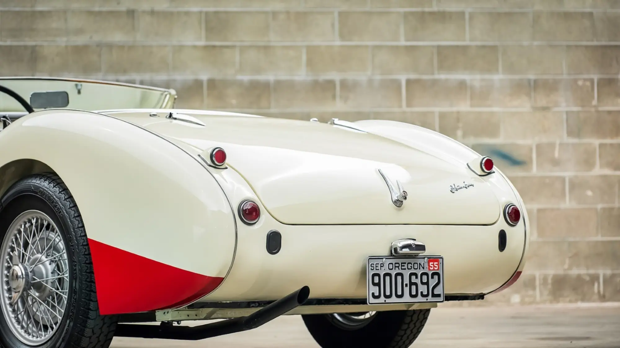 Austin Healey 100M - 22