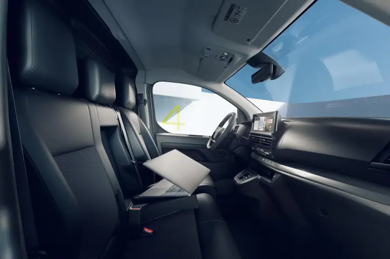 Opel Vivaro 2024 - 4