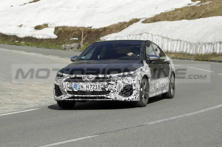 Nuove Audi S3 ed RS 3 - Foto Spia 21-11-2023 - 14