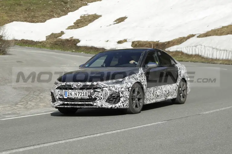 Nuove Audi S3 ed RS 3 - Foto Spia 21-11-2023 - 13