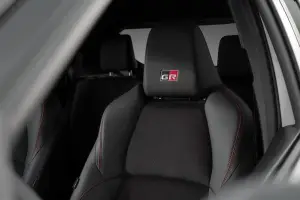 Toyota Yaris Cross 2024 - 16