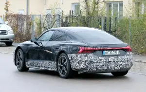Audi GT e-tron restyling - Foto spia 22-11-2023 - 16
