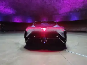 Cupra DarkRebel - Foto Girona - 10