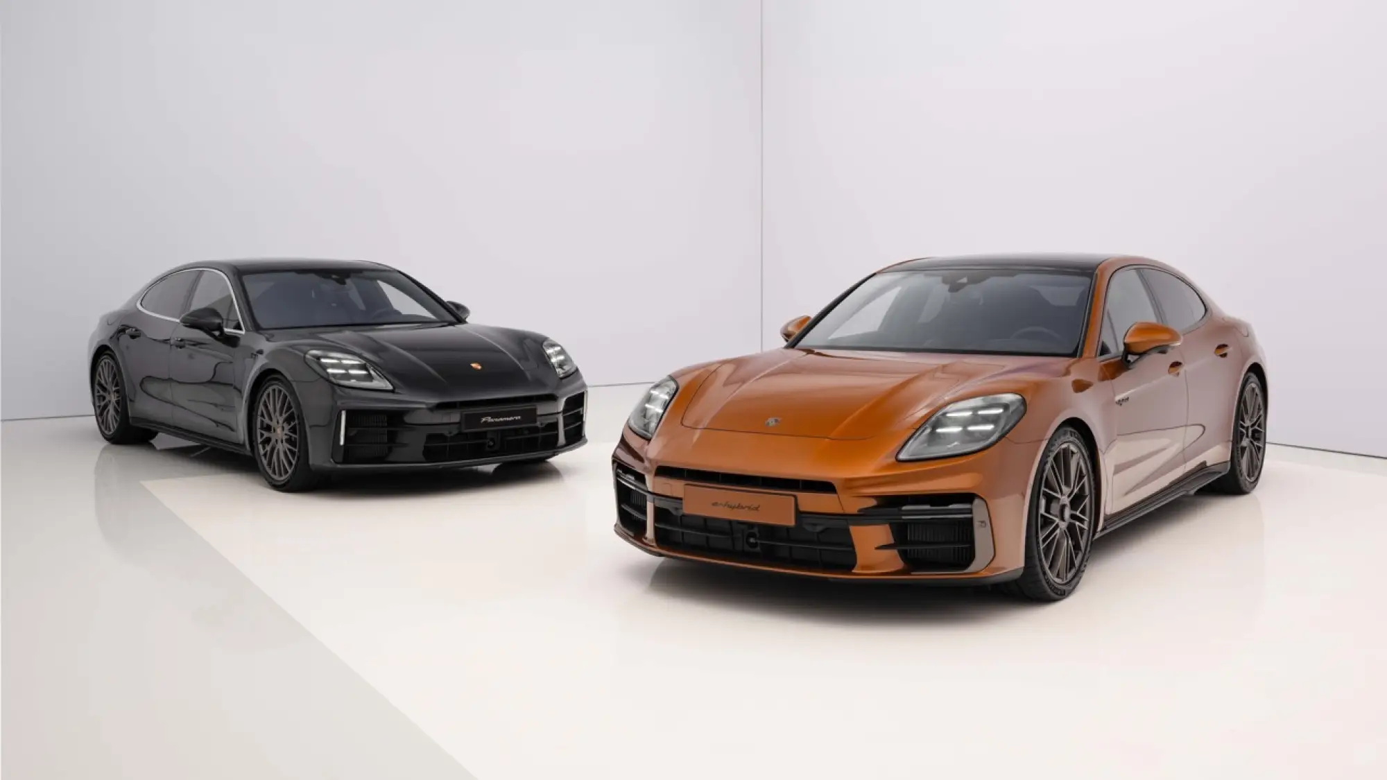 Porsche Panamera 2024 - Foto ufficiali - 1