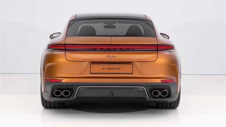 Porsche Panamera 2024 - Foto ufficiali - 6