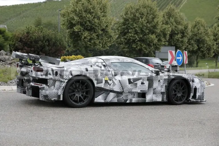 Ferrari F250 - Foto Spia 25-11-2023 - 5