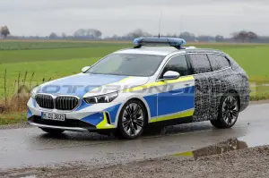 BMW Serie 5 Touring Polizia - Foto Spia 29-11-2023 - 5
